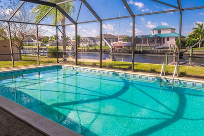 Top 5 Benefits of Pool Enclosures in Port Saint Lucie